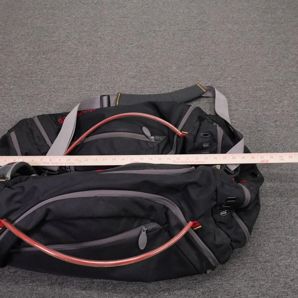 Badlands lining wrap zippers